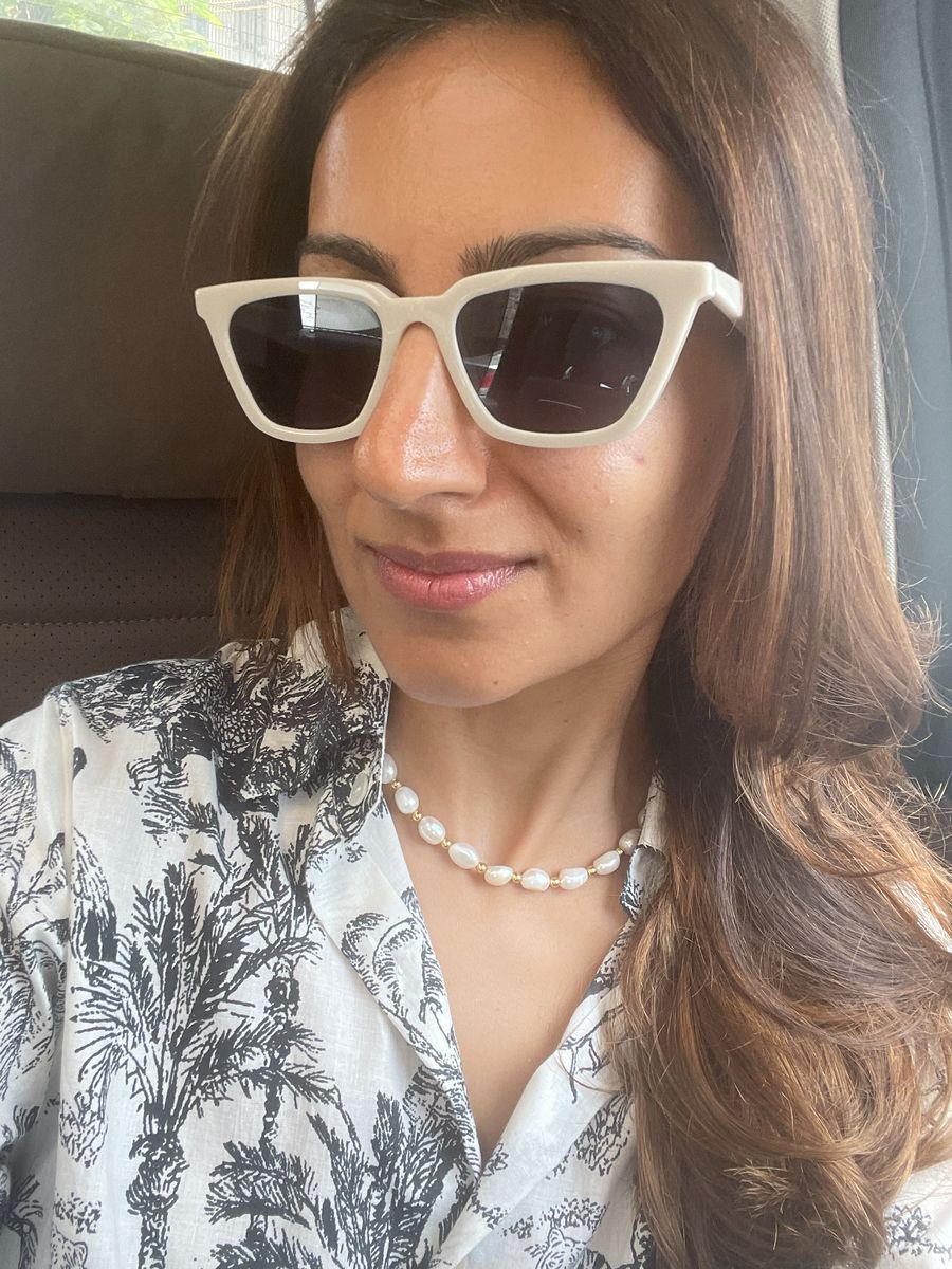Zeenat Aman Wearing MNSH BAROQUE Pearla Necklace