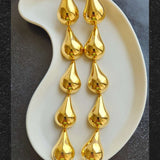 Bold Gold Shoulder Dusters