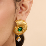 PARTY SHELL STUDS