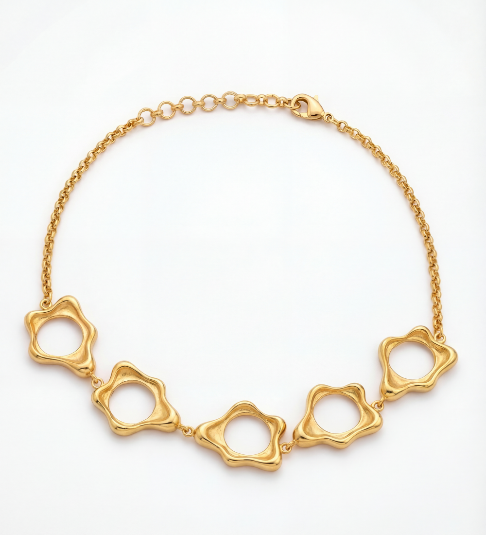 Sonakshi Sinha wearing MNSH Fluid Choker & Duo Drop Lariat