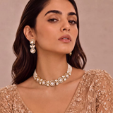 Moti Kundan Choker Set
