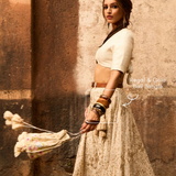 TRIPTI DIMRI - Regal Ball Bangle / Gold Ball Bangle