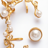 Rosette Pearl Ear Climber