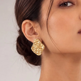 kallista texture studs