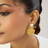 Kamal Pearl Earring