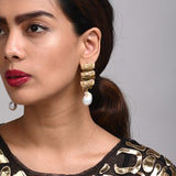 Baroque Pearla Wave Earring