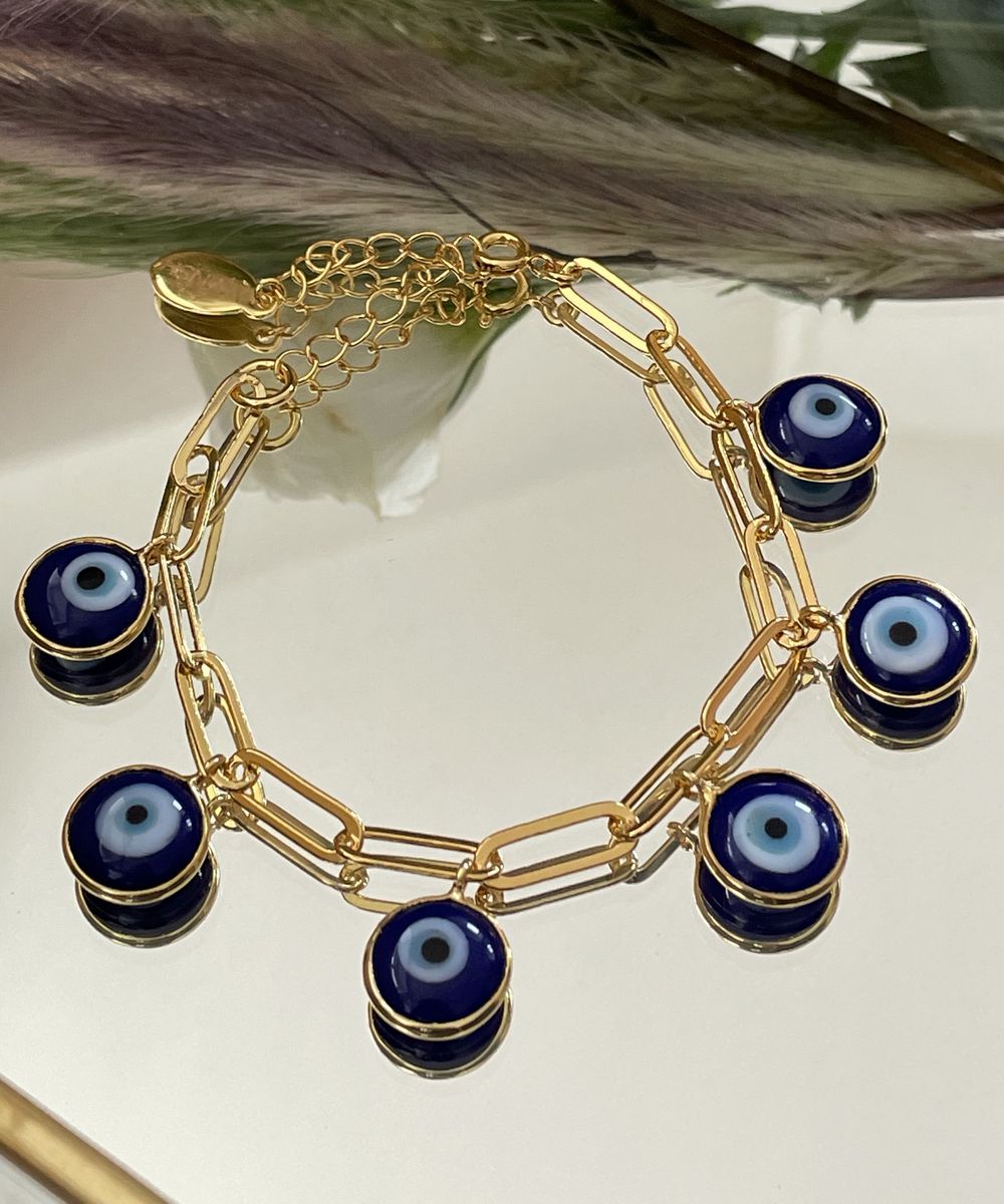 CaratLane: A Tanishq Partnership - #MyCaratLaneStory This bracelet is an  early Rakhi gift from my brother 🥰 considering how much we fight, him  surprising me with this evil eye bracelet was really