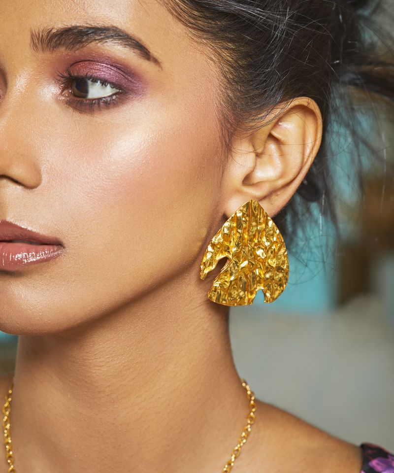 Vidya Balan wearing Kallista Earrings and Kallista Ring