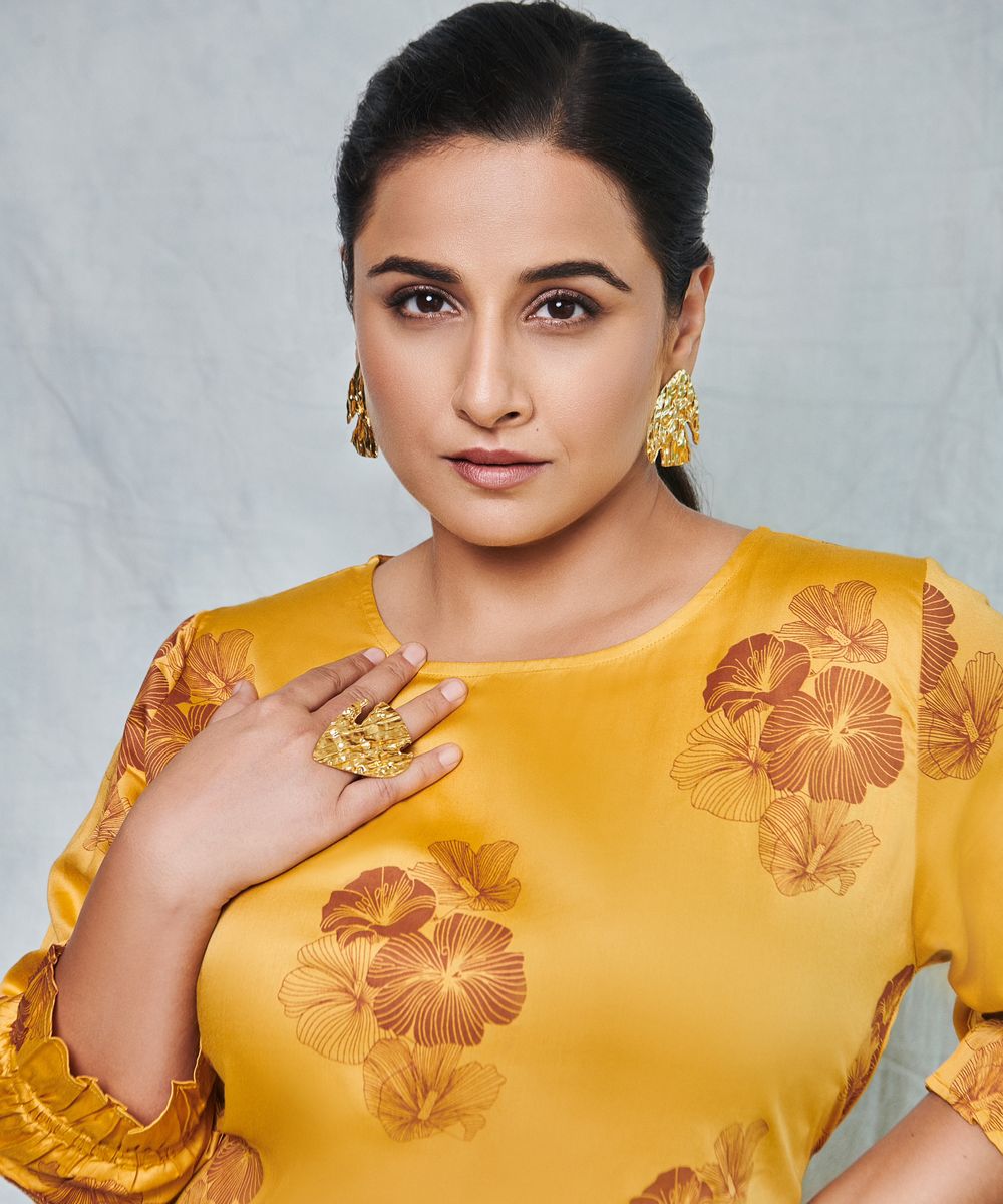 Vidya Balan wearing Kallista Earrings and Kallista Ring